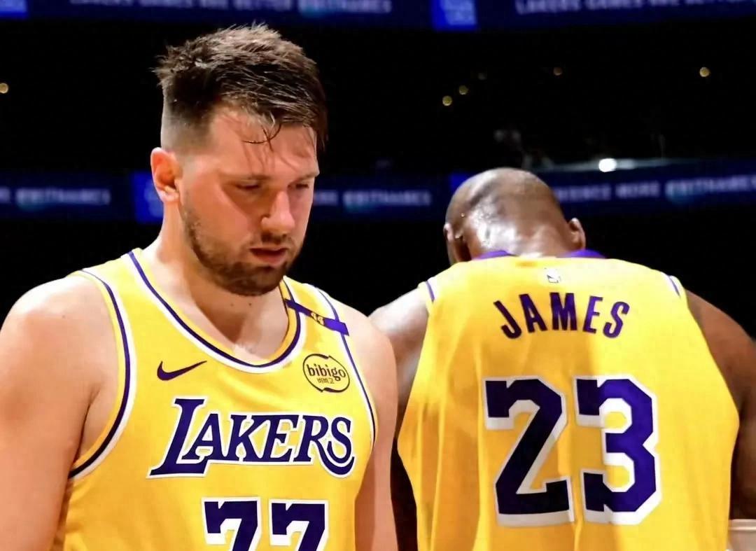 Kaiyun-包含C罗重要时刻重返赛场，湖人带队取胜！全场沸腾不已的词条